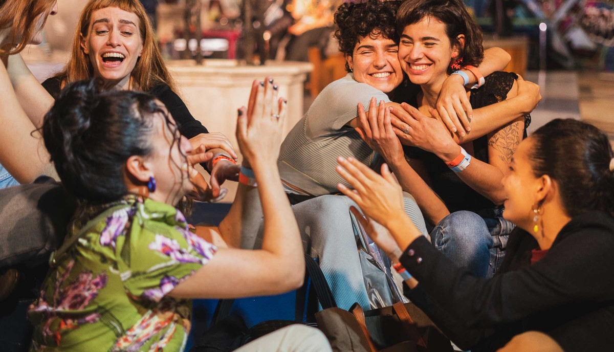 La Bienal celebra 10 años de arte joven