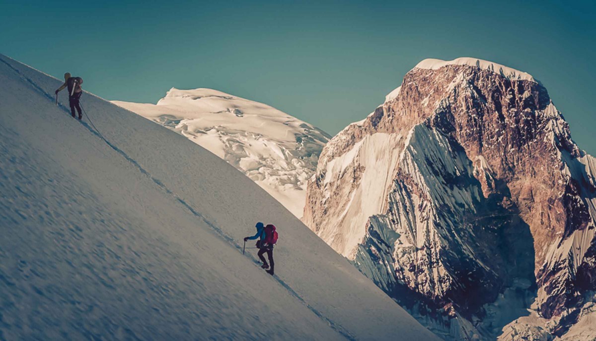La mujer y la montaña
