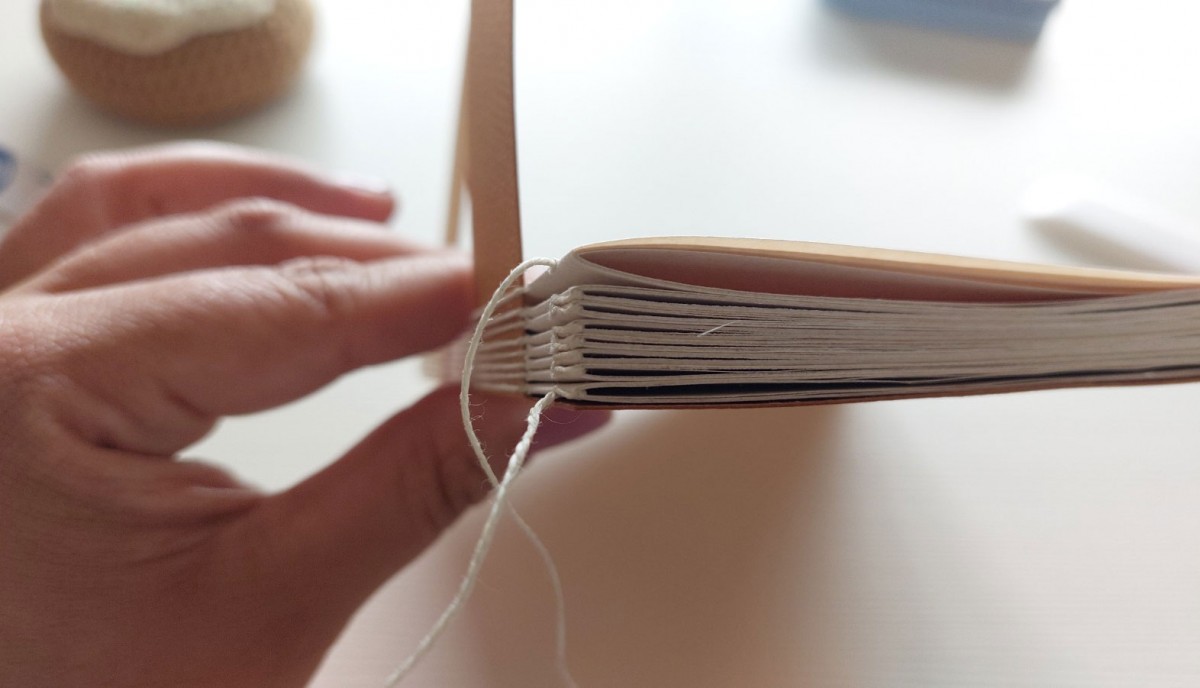 Encuadernación sin adhesivos con Noelia Dopazo