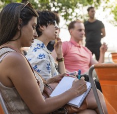 Escritura en vivo con Lule Gallo - La Porcel